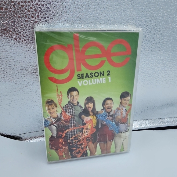 Glee Season 2 Volume 1 DVD - Picture 2 of 4